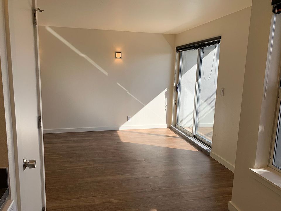 1st image of 1233 Taylor Ave N #102
