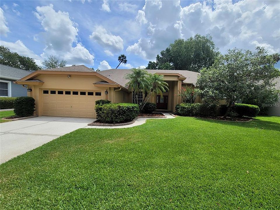 1st image of 1140 Twin Oaks Cir