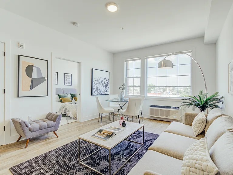 520 view — Photo 16