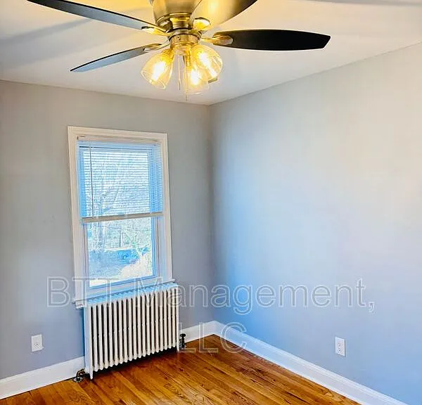 908 Hudson Ave #6 — Photo 28