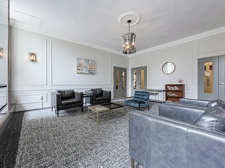 11 Margaret Ave — Photo 11