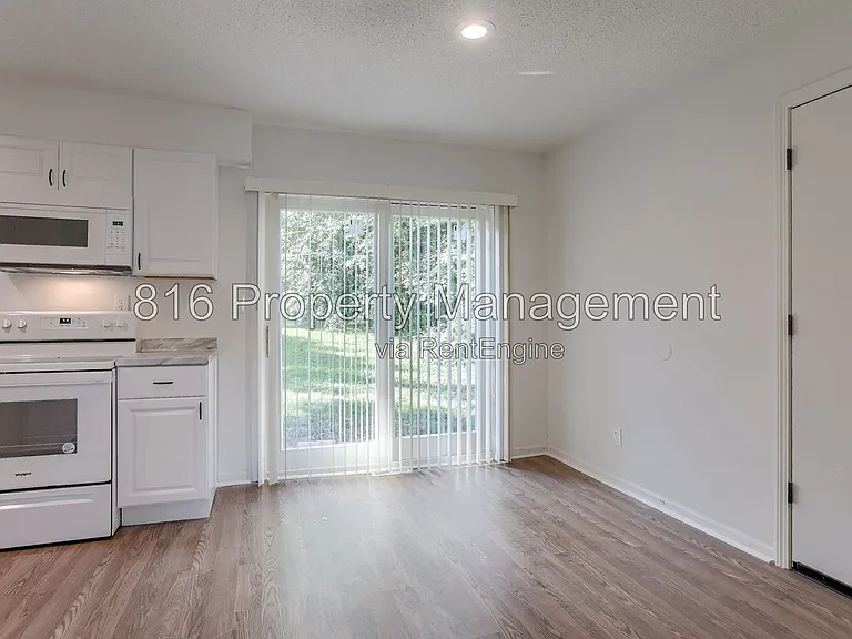 8701 E 114th St — Photo 6