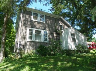 12317 Sunset Dr, Garfield Heights, OH