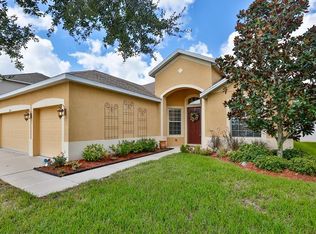2503 Dakota Rock Dr, Ruskin, FL 33570