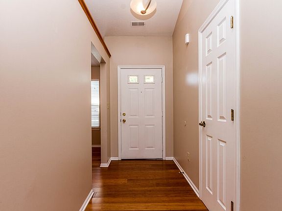 2nd image of 20742 Bearsdale Way
