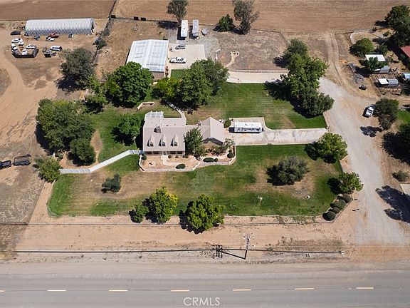 2nd image of 34150 Stowe Rd