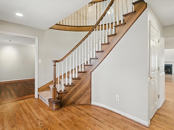 5th image of 39531 Northwind Ct