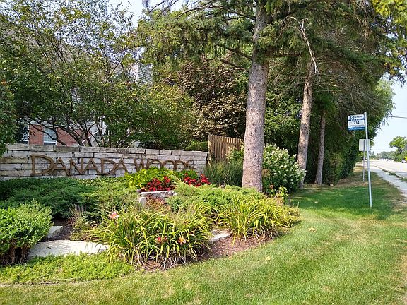 Access to Danada Woods subdivision from Naperville Road.