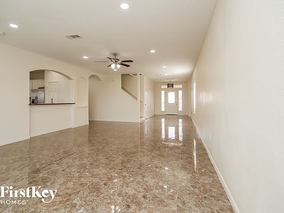 4th image of 13631 Padgett Dr