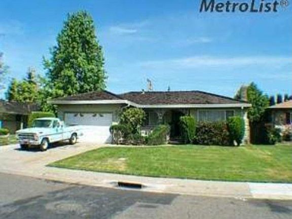 3rd image of 9137 Thilow Dr