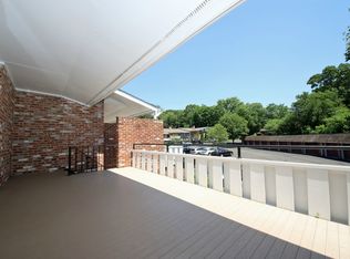 93 Southport Woods Dr, Southport, CT 06890