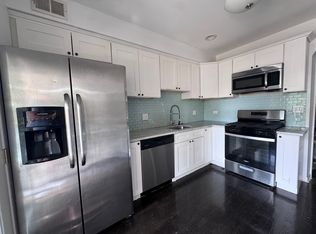 2649 W Armitage Ave #2, Chicago, IL 60647