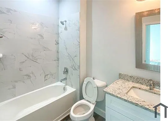 10420 Port Everglades St #10420 — Photo 7