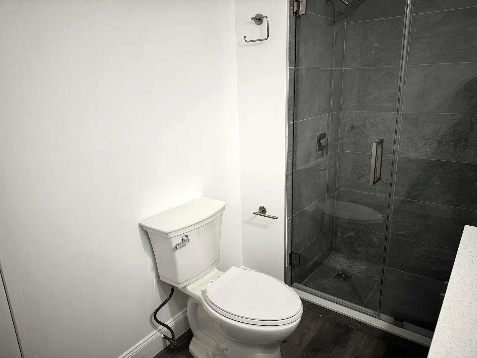 4 bed, 2.5 bath, 2080 sqft, $3,150 — Photo 3