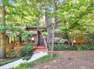 155 S Falcon Blf, Johns Creek, GA 30022