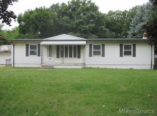 20251 Beatrice St Livonia MI 48152 Zillow