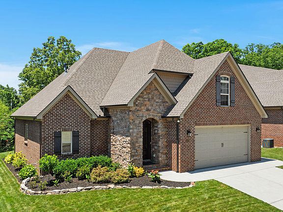 2nd image of 1649 Sugarfield Ln