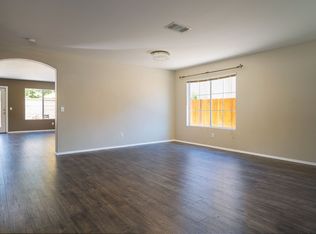 32632 The Old Rd, Castaic, CA 91384