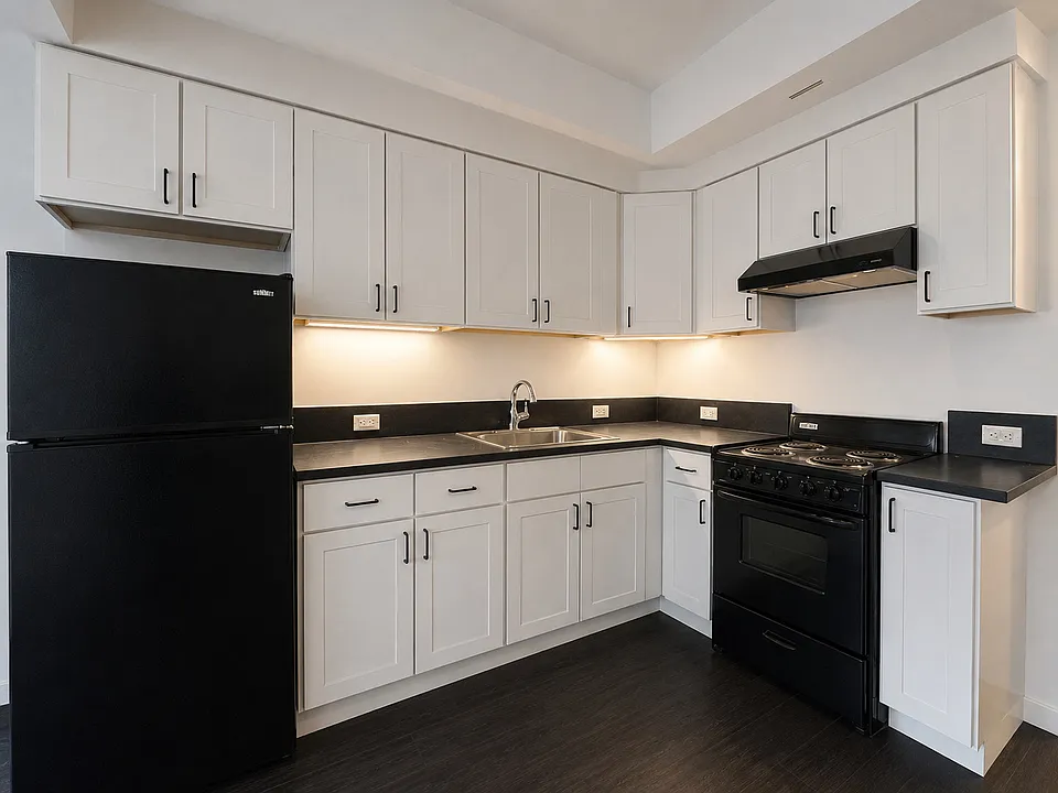 3188 Villa Ave #8D