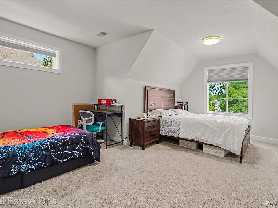 4715 Tonawanda Ave, photo 23