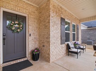 154 Brier Valley Dr, Meridianville, AL 35759