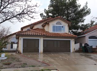 568 Calhoun St, Corona, CA 92879