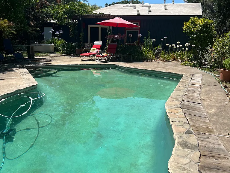 pool
