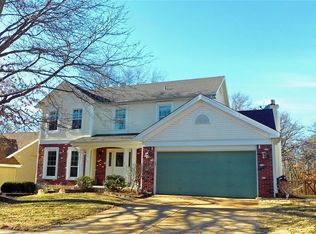 1865 Harbor Mill Dr, Fenton, MO