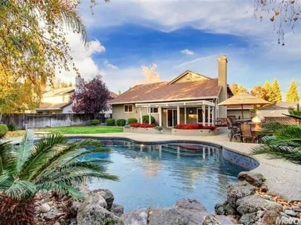 9208 Bella Vista Pl, Elk Grove, CA 95624