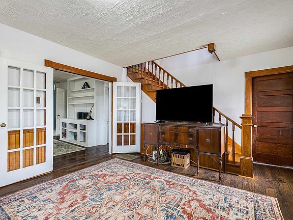 5th image of 11614 Daphna Rd