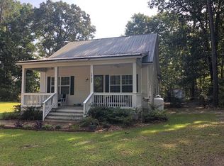 1722 Kenwood Rd, Manning, SC 29102