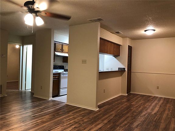 5th image of 10616 Mellow Mdws APT 36C