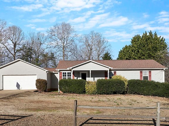 2nd image of 108 Allison St