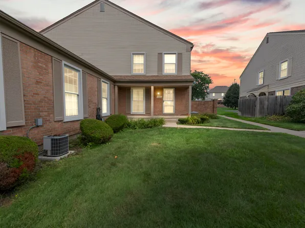 23697 Stonehenge Blvd, Novi, MI 48375