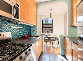 157 W 79th St, New York, NY 10024