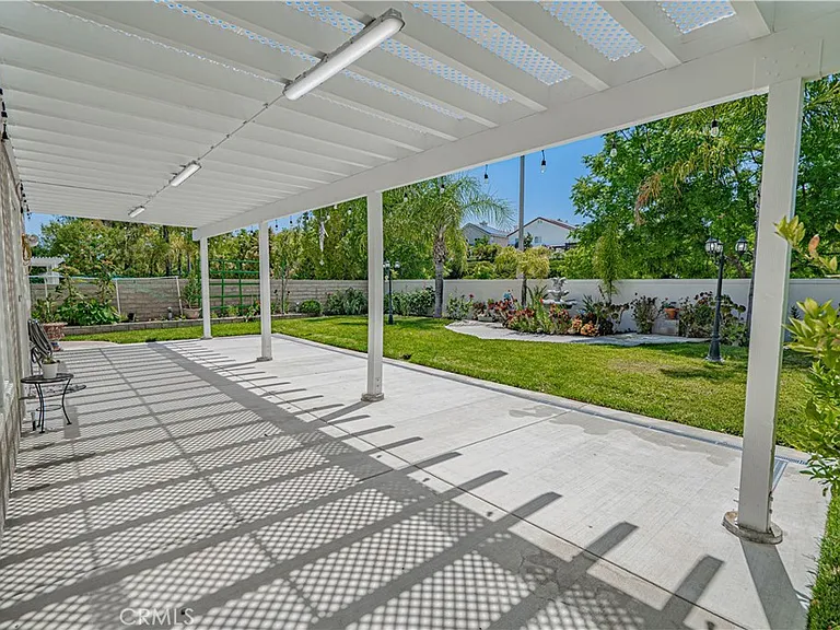 25910 Tennyson Ln — Photo 28