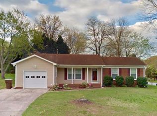 2405 Laramie Dr, Greensboro, NC 27406