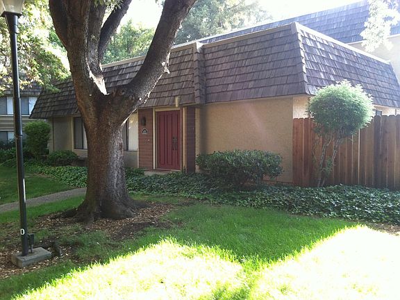 4th image of 4777 Kings River Ct