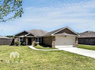 105 Hunter Way, Owens Cross Roads, AL 35763