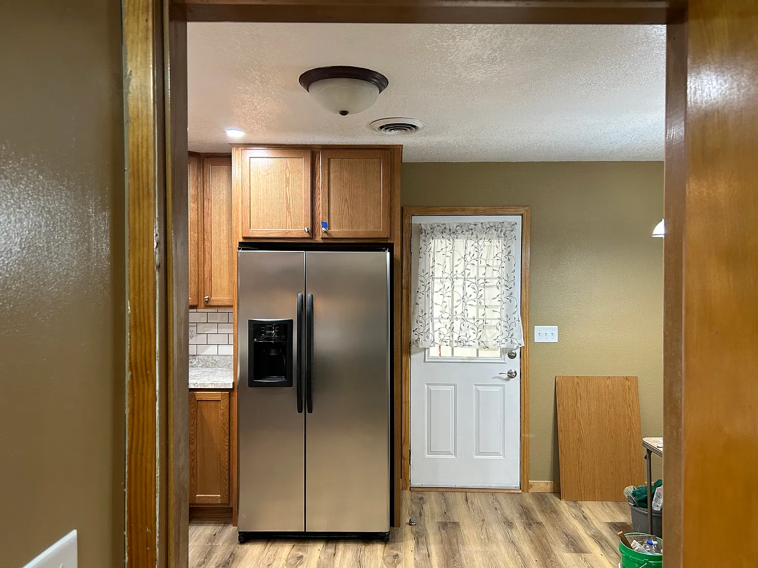 3 bed, 1040 sqft, $1,550 — Photo 3