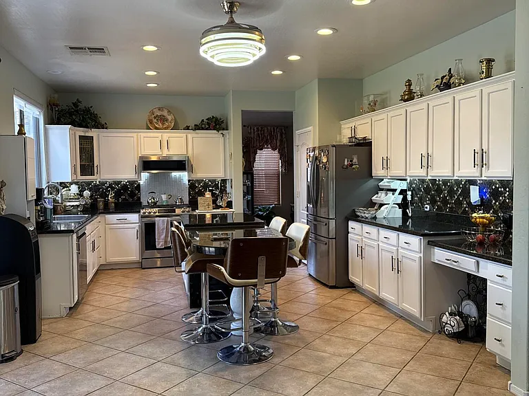 3928 W Range Mule Dr — Photo 12