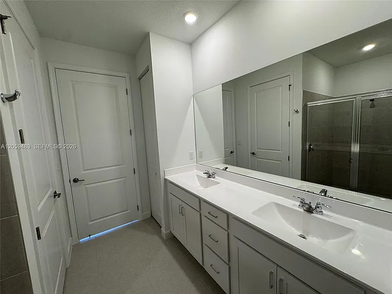 13664 Jubilee Ln — Photo 35