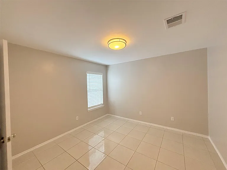 12818 Magenta Oaks Dr — Photo 19