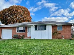 306 Stone Rd, Belpre, OH 45714