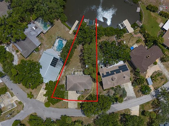 3rd image of 912 Seminole Blvd