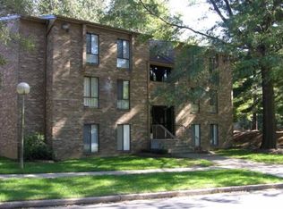 2330 Freetown Ct #4/2B, Reston, VA 20191