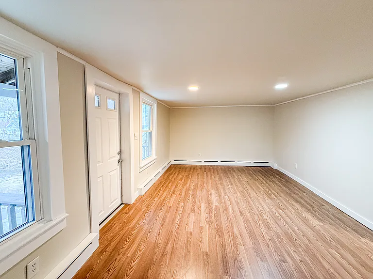 29 Ely St #1 — Photo 5