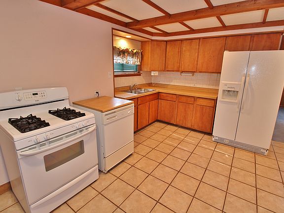 Very Large kitchen 