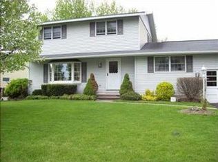 5825 Tilton Rd, East Syracuse, NY 13057