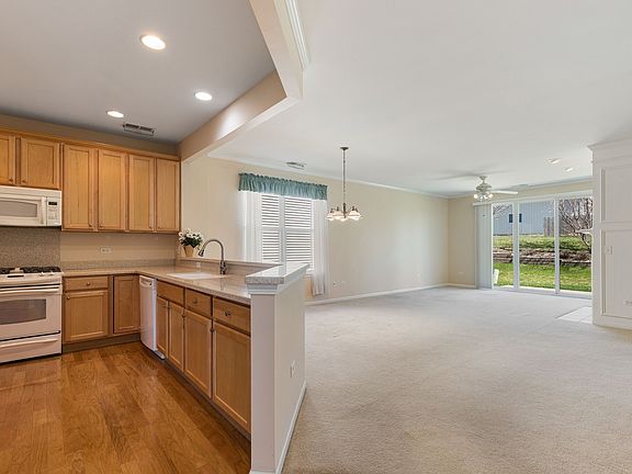 4th image of 3221 Bagatelle Ln
